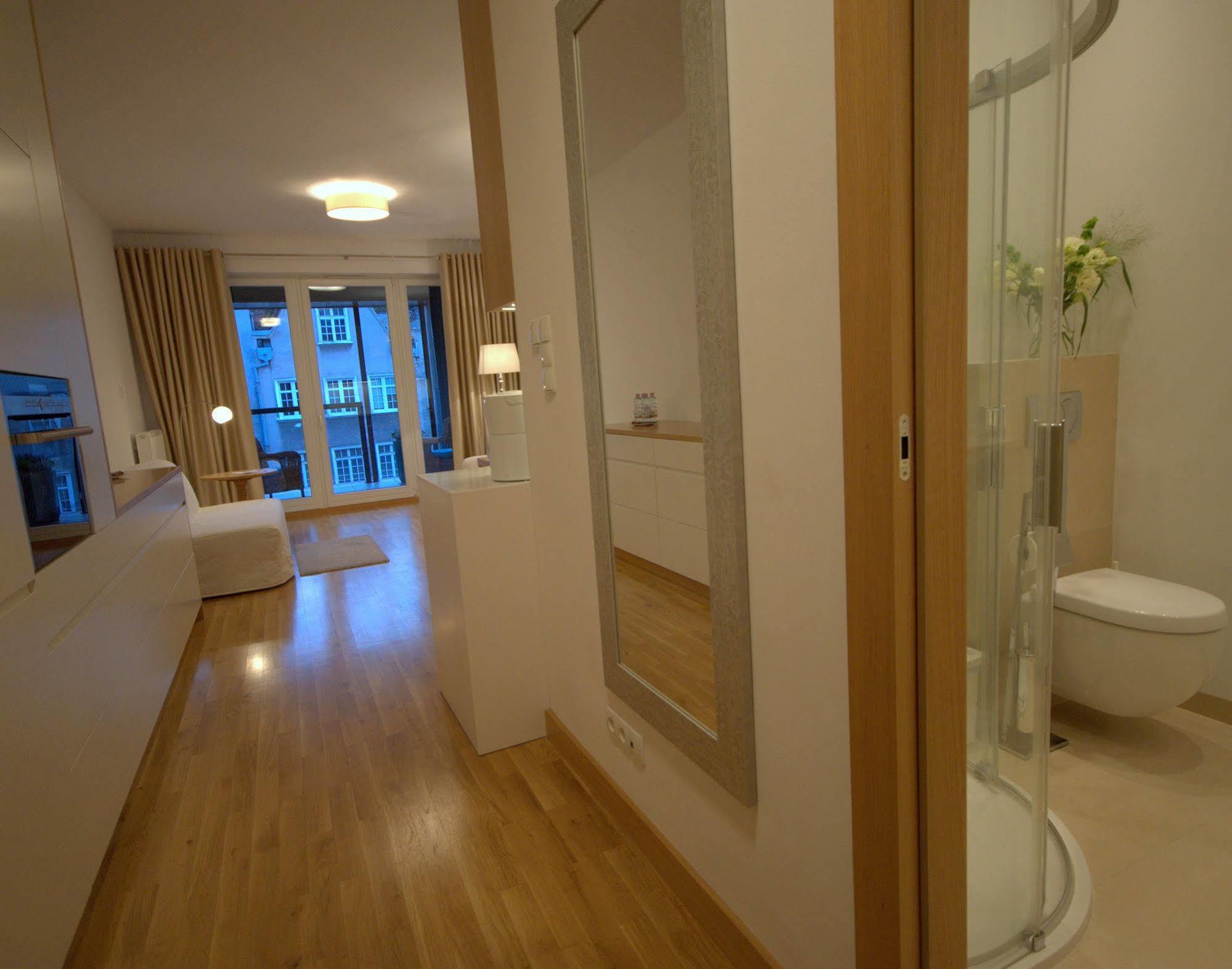 Irs Royal Apartments Apartamenty Irs Kwartal Kamienic Gdansk Exterior foto